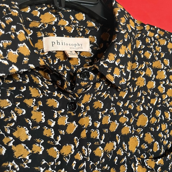 Black gold ocre details long sleeve button down shirt - Picture 3 of 6